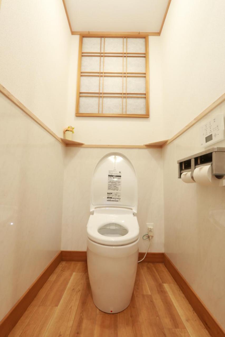 Simple Sleep 個室カプセル Hotel Hitoyoshi Bagian luar foto