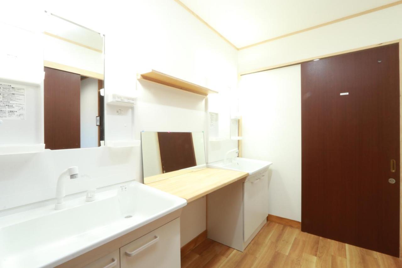 Simple Sleep 個室カプセル Hotel Hitoyoshi Bagian luar foto